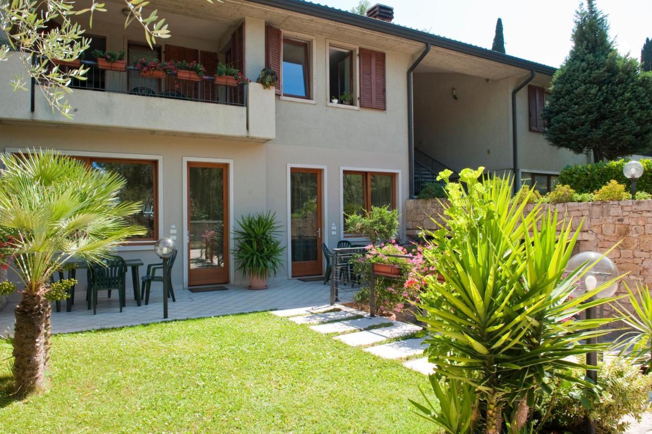 Casa Facchinetti Yellow Apartment Malcesine Eksteriør bilde